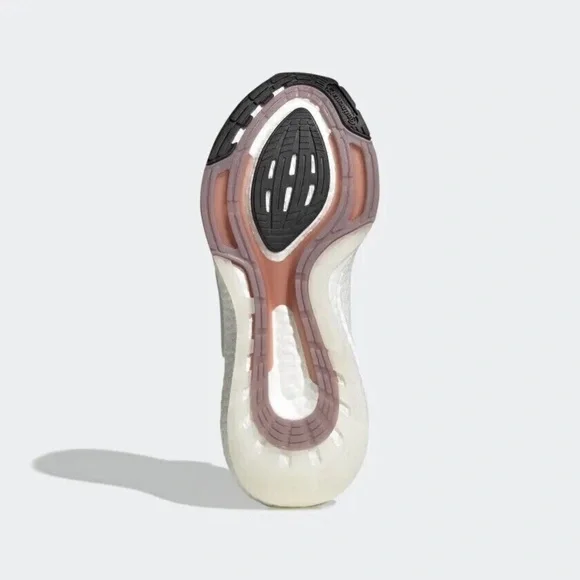 Adidas Ultraboost 22 GX9147 Women's White Low Top Running Sneaker Shoes - Picture 6 of 6